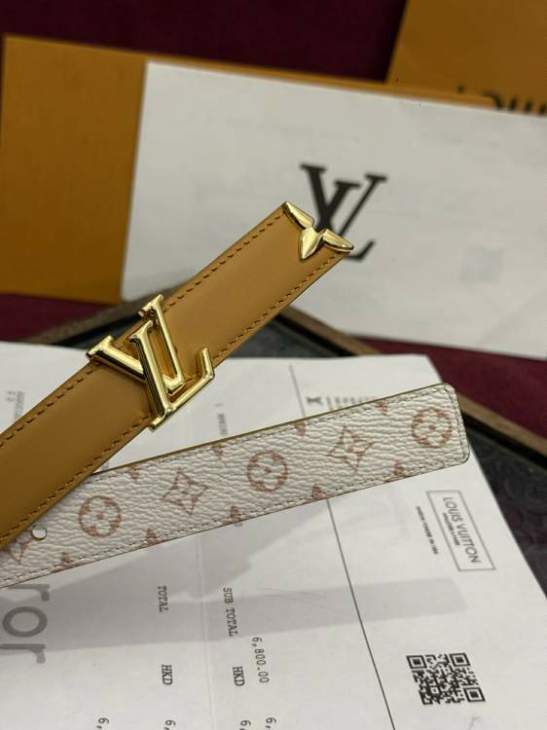 Picture of Louis Vuitton Belts _SKUfw239241146fw